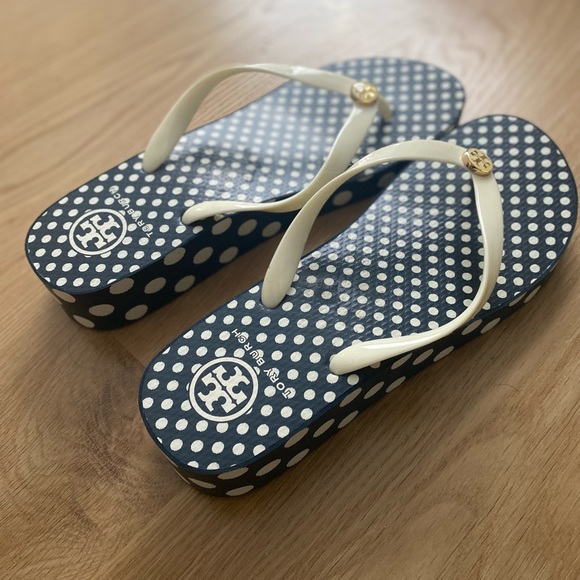 Tory Burch Polka Dot Flip Flops - Picture 4 of 4